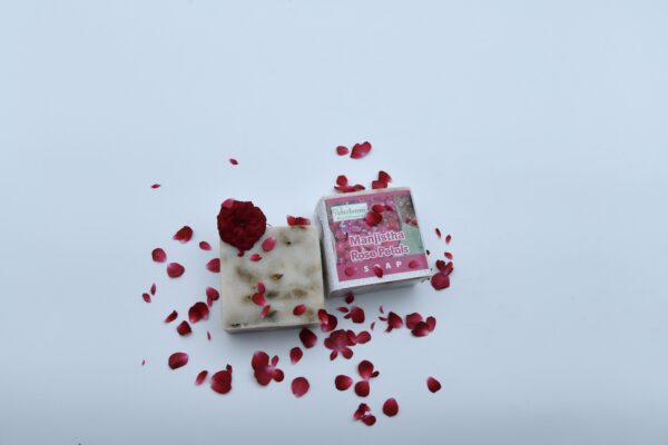 Manjistha Rose Petals soap - Image 2